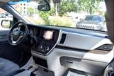 Thumbnail of 2017 Silver Sky Metallic Toyota Sienna