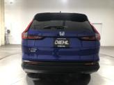 Thumbnail of 2025 sparkle silver metallic Honda CR-V