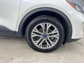 Thumbnail of 2022 White Ford Escape