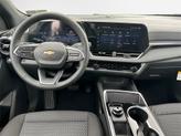 Thumbnail of 2026 Cacti Green Chevrolet Equinox