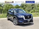 Photo of 2025 Deep Ocean Blue Pearl Nissan Pathfinder