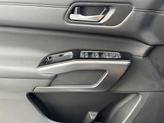 Thumbnail of 2025 Everest White Pearl Tricoat Nissan Pathfinder