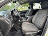 Thumbnail of 2022 Silver Ice Metallic Chevrolet Equinox
