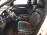 Thumbnail of 2016 White Platinum Clearcoat Metallic Ford Explorer