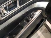 Thumbnail of 2016 White Platinum Clearcoat Metallic Ford Explorer
