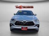 Thumbnail of 2022 Celestial Silver Metallic Toyota Highlander