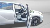 Thumbnail of 2022 Celestial Silver Metallic Toyota Highlander