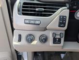 Thumbnail of 2018 White Frost Tricoat GMC Yukon