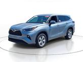 Thumbnail of 2024 Moon Dust Toyota Highlander