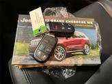 Thumbnail of 2022 Bright White Clearcoat Jeep Grand Cherokee