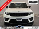 Thumbnail of 2022 Bright White Clearcoat Jeep Grand Cherokee