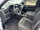 Thumbnail of 2023 White Frost Tricoat GMC Yukon XL