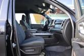 Thumbnail of 2022 Diamond Black Crystal Pearlcoat RAM 1500