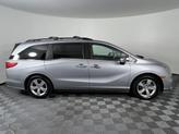 Thumbnail of 2018 Lunar Silver Metallic Honda Odyssey