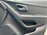 Thumbnail of 2022 Silver Ice Metallic Chevrolet Trax