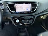 Thumbnail of 2025 Ceramic Gray Clearcoat Chrysler Pacifica