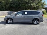 Thumbnail of 2025 Ceramic Gray Clearcoat Chrysler Pacifica
