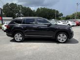 Thumbnail of 2019 Deep Black Pearl Volkswagen Atlas