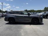 Thumbnail of 2024 Magnetic Gray Metallic Toyota Highlander