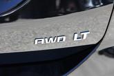Thumbnail of 2024 Mosaic Black Metallic Chevrolet Equinox