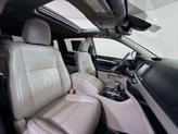 Thumbnail of 2019 Shoreline Blue Pearl Toyota Highlander
