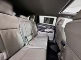 Thumbnail of 2019 Shoreline Blue Pearl Toyota Highlander