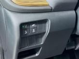 Thumbnail of 2017 Lunar Silver Metallic Honda CR-V
