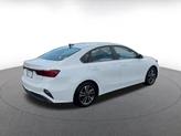 Thumbnail of 2024 Snow White Pearl Kia Forte