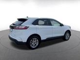 Thumbnail of 2024 Oxford White Ford Edge
