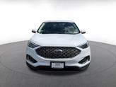 Thumbnail of 2024 Oxford White Ford Edge