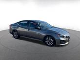 Thumbnail of 2024 Gun Metallic Nissan Altima