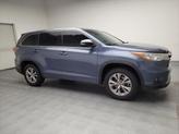Thumbnail of 2016 Blue Toyota Highlander