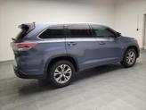 Thumbnail of 2016 Blue Toyota Highlander