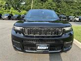 Thumbnail of 2023 Diamond Black Crystal Pearlcoat Jeep Grand Cherokee L