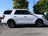 Thumbnail of 2021 White Ford Expedition