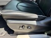 Thumbnail of 2022 Brilliant Black Crystal Pearlcoat Chrysler Pacifica Hybrid
