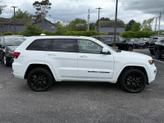 Thumbnail of 2022 Bright White Clearcoat Jeep Grand Cherokee WK