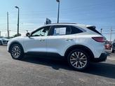Thumbnail of 2022 STAR WHITE METALLIC TRI-COAT Ford Escape
