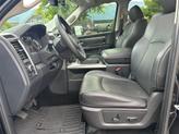 Thumbnail of 2017 Brilliant Black Crystal Pearlcoat RAM 1500