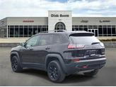Thumbnail of 2021 Sangria Metallic Clearcoat Jeep Cherokee