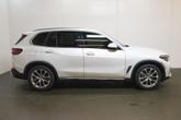 Thumbnail of 2020 Mineral White Metallic BMW X5