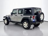 Thumbnail of 2016 Billet Silver Metallic Clearcoat Jeep Wrangler Unlimited