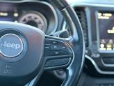 Thumbnail of 2020 Bright White Clearcoat Jeep Cherokee