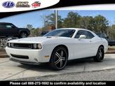 Thumbnail of 2010 Stone White Clearcoat Dodge Challenger