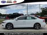 Thumbnail of 2022 Pure White Volkswagen Passat