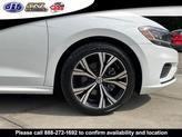 Thumbnail of 2022 Pure White Volkswagen Passat