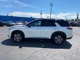 Thumbnail of 2022 White Nissan Pathfinder