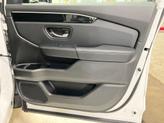 Thumbnail of 2025 Platinum White Pearl Honda Pilot