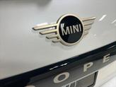 Thumbnail of 2025 White Metallic MINI Hardtop