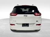 Thumbnail of 2018 Bright White Clearcoat Jeep Cherokee